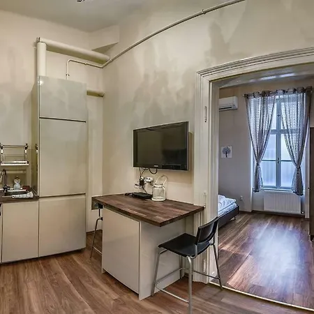 ♥ Your Perfect Romantic Hideaway ♥ Budapest